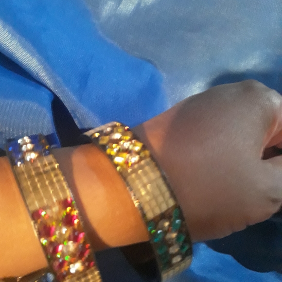 MULTI Rhinestone Bangles - Picture 3 of 3